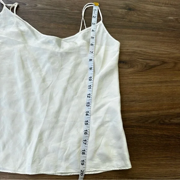 J. Crew Women's Washable 100% Silk Camisole Tank Top Medium Cream V-Neck Office - Picture 6 of 6